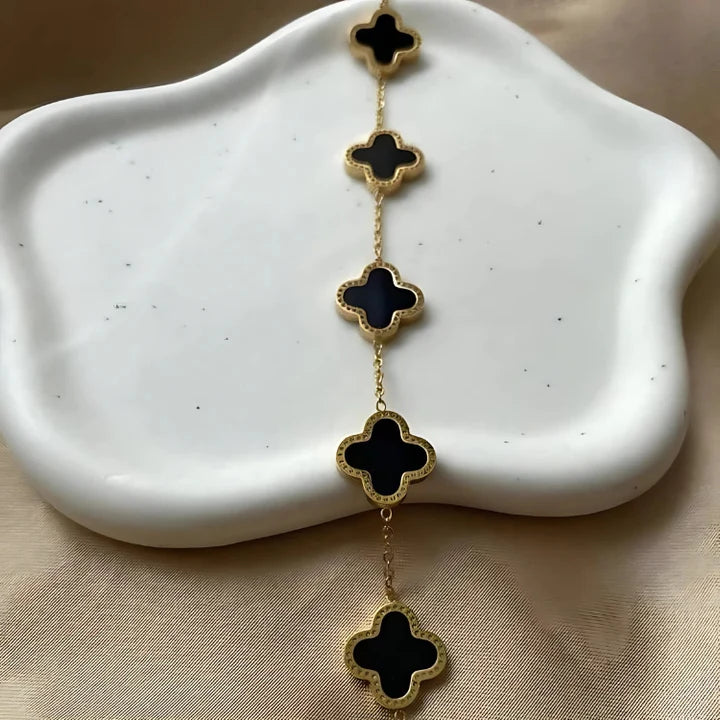 Five Leaf Clover Bracelet - Black